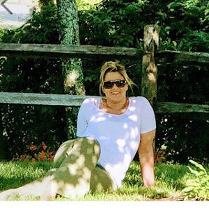 Meet your Posher, Stephanie